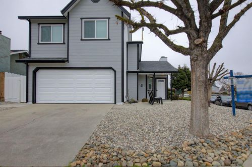 1001 Jacquelinelee Drive, Turlock, CA, 95382 | Card Image