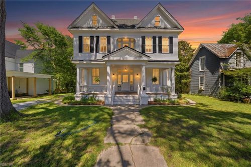 504 N High St, Franklin, VA, 23851-1422 | Card Image