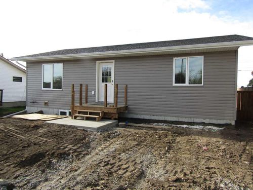 4625 52 Avenue, Rimbey, AB, T0C2J0 | Card Image