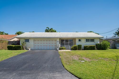 611 Se 11th St, Pompano Beach, FL, 33060-9400 | Card Image