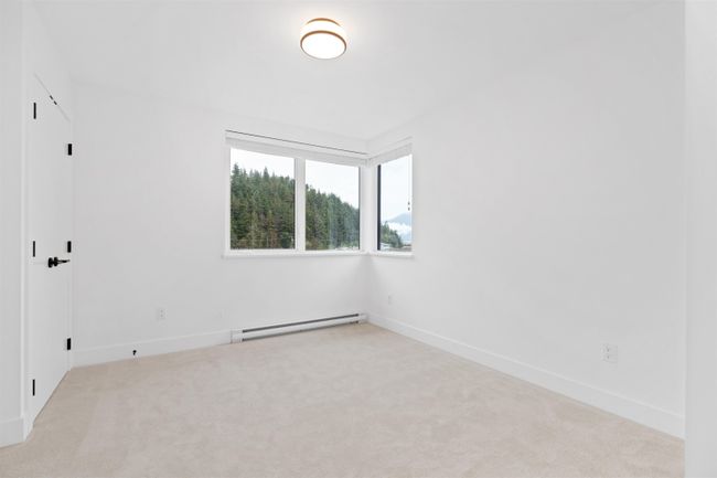 1368 Peakside Place, Townhouse with 2 bedrooms, 3 bathrooms and 2 parking in Squamish BC | Image 19