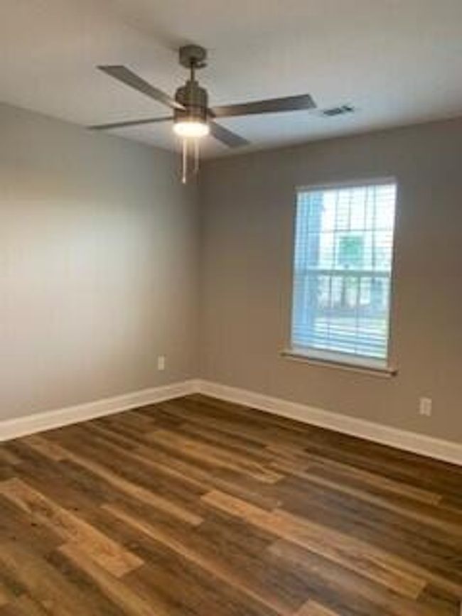 2nd bedroom | Image 19