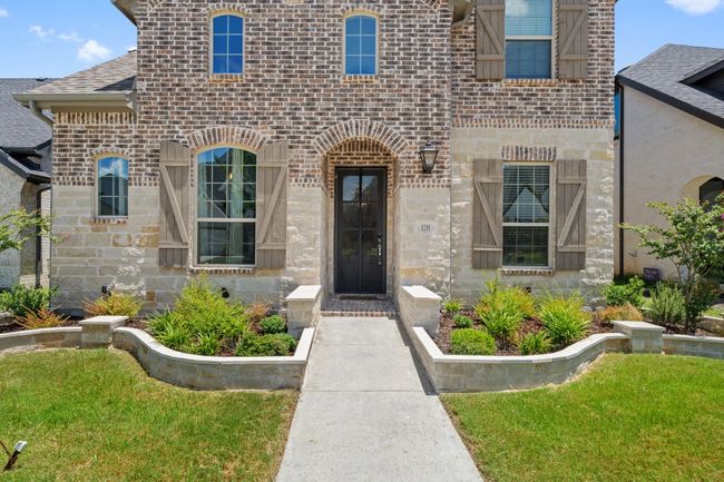 8208 Legacy Trl, House other with 4 bedrooms, 3 bathrooms and null parking in Mckinney TX | Image 4