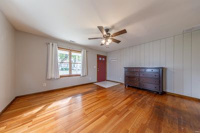 111 N Ninth Street, House other with 2 bedrooms, 1 bathrooms and null parking in Princeton IN | Image 2