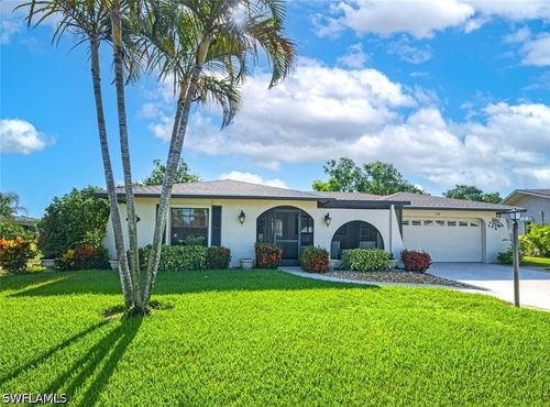 120 Fleur De Lis Ln, NAPLES, FL, 34112-7151 | Card Image