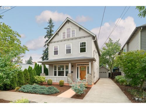 7936 N Wayland Ave, Portland, OR, 97203-5802 | Card Image