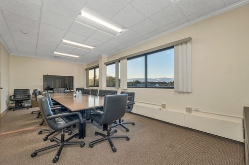 2a2b-231 Sutton St, North Andover, MA, 01845-1620 | Card Image