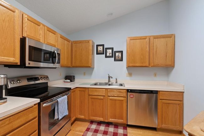 Stainless steel appliances | Image 6