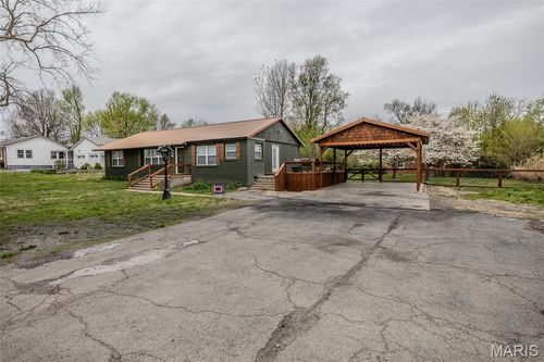 953 Lynn St, Lebanon, MO, 65536-3833 | Card Image