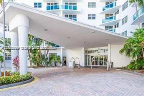 721-3001 S Ocean Dr, Hollywood, FL, 33019-2830 | Card Image