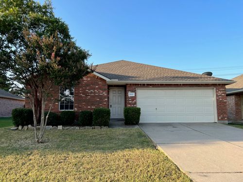 1512 Breeze Ln, Little Elm, TX, 75068-7301 | Card Image