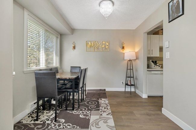 101 - 13915 72 Avenue, Townhouse with 2 bedrooms, 1 bathrooms and 1 parking in Surrey BC | Image 2