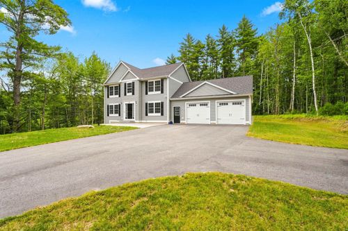 26 Swamp Rd, Epsom, NH, 03234-4717 | Card Image