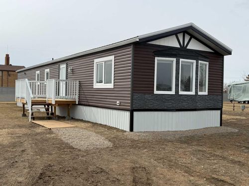 50-300 Roseglen Dr, Rosemary, AB, T0J2W0 | Card Image