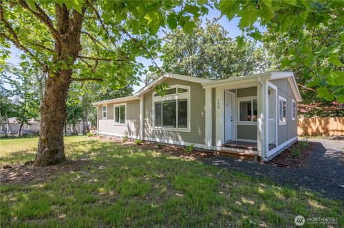 150 E Kingston Way, Shelton, WA, 98584-9525 | Card Image