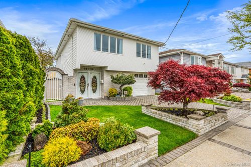 161-26 89th St, Howard Beach, NY, 11414-3411 | Card Image