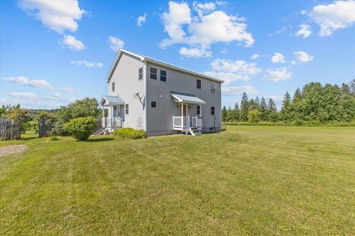 580 River Rd, Cambridge, VT, 05444-9700 | Card Image