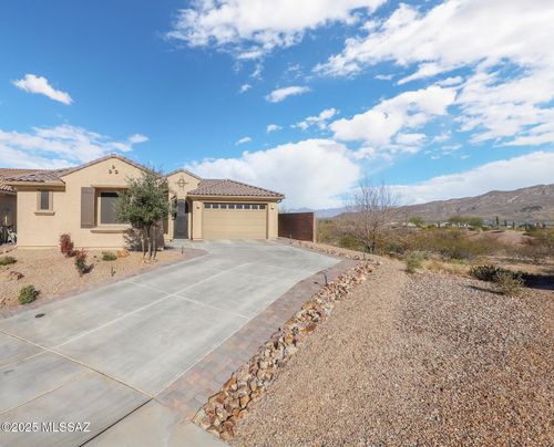 13305 E Barcel Way, Tucson, AZ, 85747-0058 | Card Image