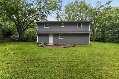 206 W Lawrence St, Kearney, MO, 64060-8534 | Card Image