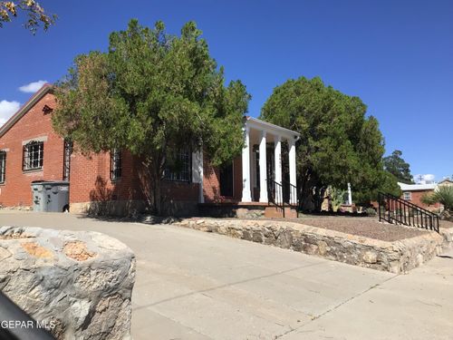 2431 Grant Ave, El Paso, TX, 79930-1024 | Card Image