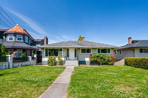 4849 Shepherd St, Burnaby, BC, V5H1L6 | Card Image