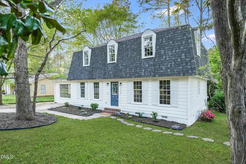 1134 Manchester Dr, Cary, NC, 27511-4810 | Card Image