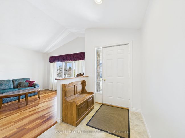 172 Park Dr, House other with 3 bedrooms, 2 bathrooms and 4 parking in Wingham ON | Image 4