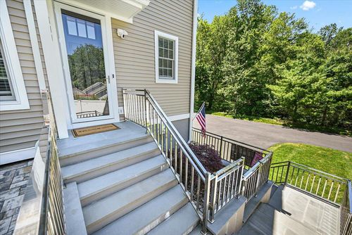 309 Granite Springs Rd, Yorktown Heights, NY, 10598-3429 | Card Image