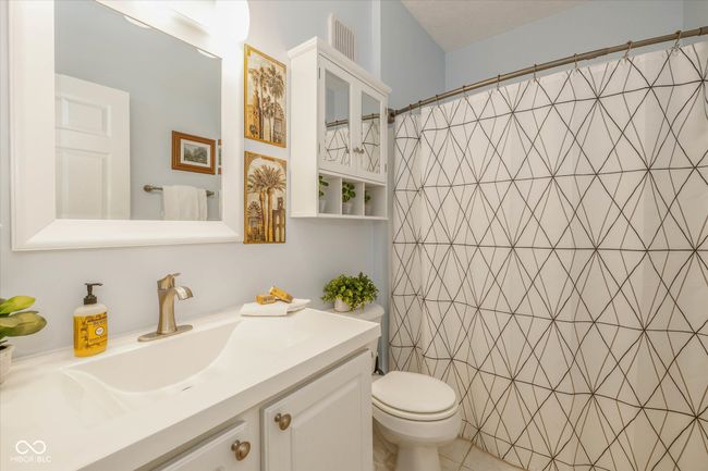 Full bathroom | Image 20
