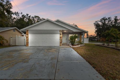 7101 69th St N, PINELLAS PARK, FL, 33781-3933 | Card Image