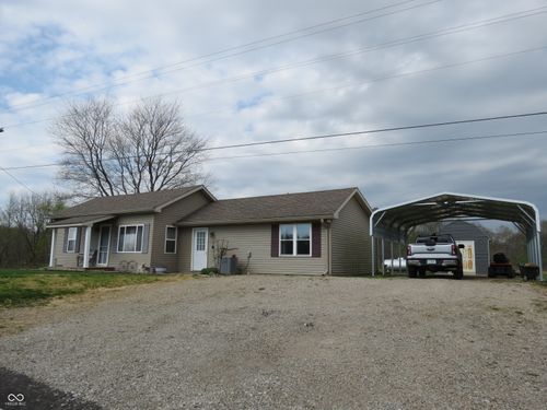 8272 S 250 W, Trafalgar, IN, 46181-9258 | Card Image