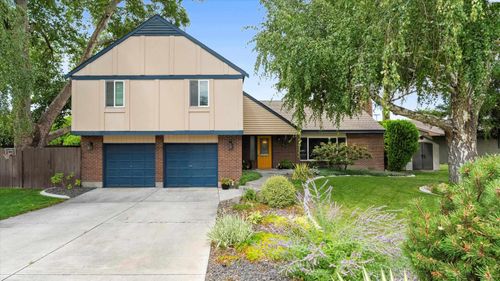 1947 Sheridan Pl, Richland, WA, 99352-7635 | Card Image