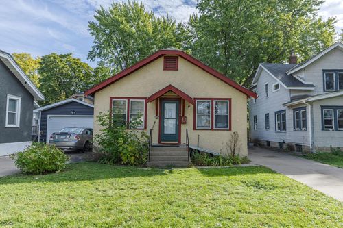 4229 Cheatham Ave, Minneapolis, MN, 55406-3337 | Card Image