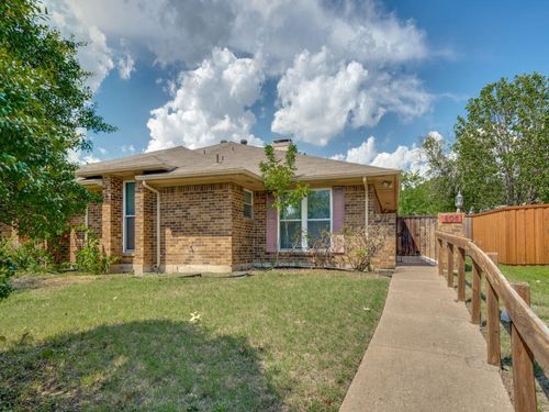 806 Saint Paul Ct, Richardson, TX, 75080-7305 | Card Image