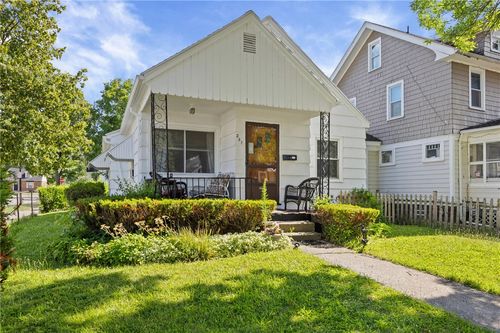 251 Oneida St, Rochester, NY, 14621-4031 | Card Image