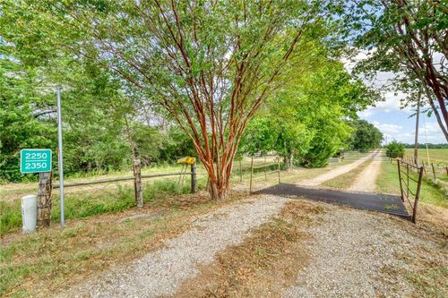 2350 Bryan Place Lane Lane, Hearne, TX, 77859 | Card Image