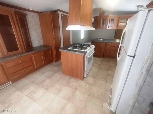 LOT-126 - 18592 Edwards Rd, House other with 2 bedrooms, 1 bathrooms and null parking in Doylestown OH | Image 8