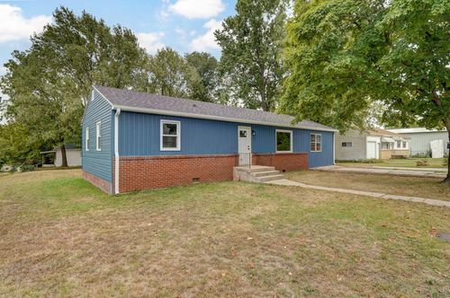 300 S Vine St, Mount Vernon, MO, 65712-1436 | Card Image