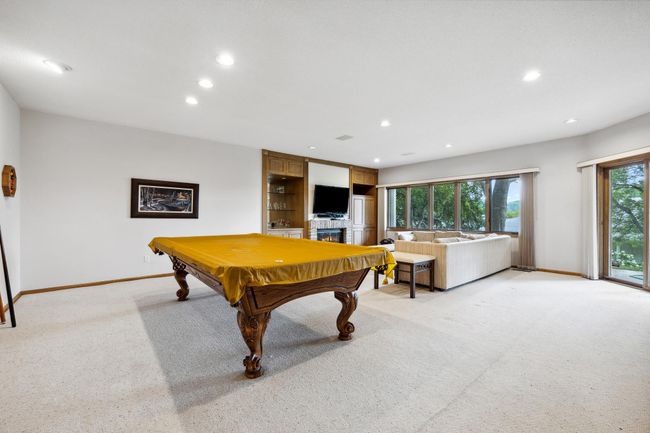 8991 Ferndale Ln, Townhouse with 2 bedrooms, 3 bathrooms and null parking in Eden Prairie MN | Image 31