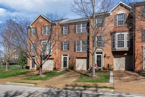 722 Huffine Manor Cir, Franklin, TN, 37067-5669 | Card Image
