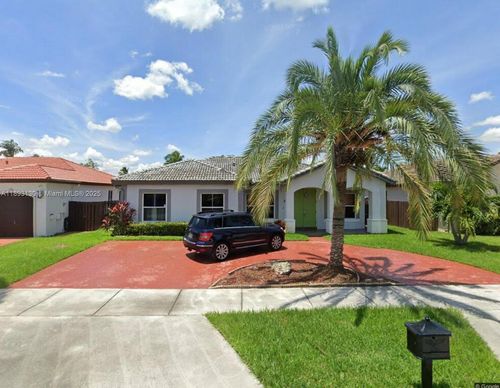 8831 Nw 166th Ter, Miami Lakes, FL, 33018-6115 | Card Image