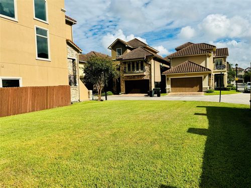 5515 Felice Dr, Houston, TX, 77081-4222 | Card Image