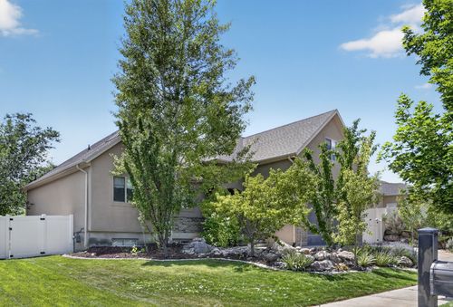 5853 Whisper Rose Dr, Herriman, UT, 84096-1872 | Card Image