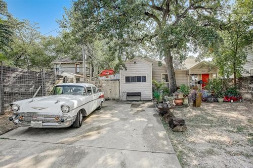 1305 Newfield Ln, Austin, TX, 78703-3926 | Card Image