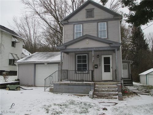 7737 Elm St, Masury, OH, 44438-1451 | Card Image