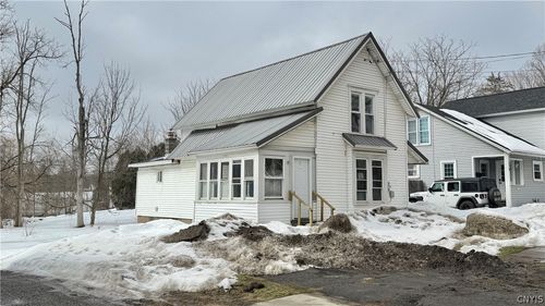 377 Main Street, Schroeppel, NY, 13135 | Card Image