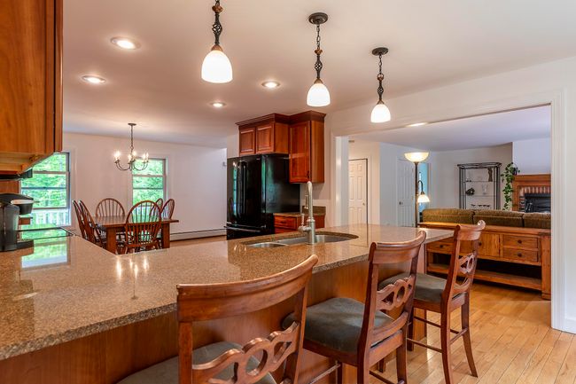 308 Mending Walls Rd, House other with 4 bedrooms, 4 bathrooms and null parking in Manchestr Ctr VT | Image 8
