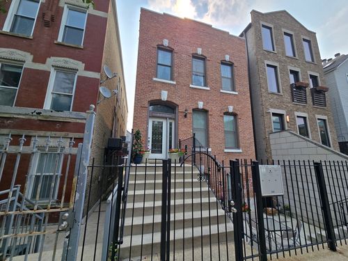 1-1245 Cleaver St, Chicago, IL, 60642-3334 | Card Image