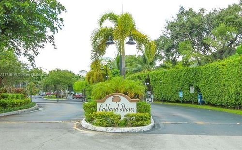 c206-3119 Oakland Shores Dr, Oakland Park, FL, 33309 | Card Image