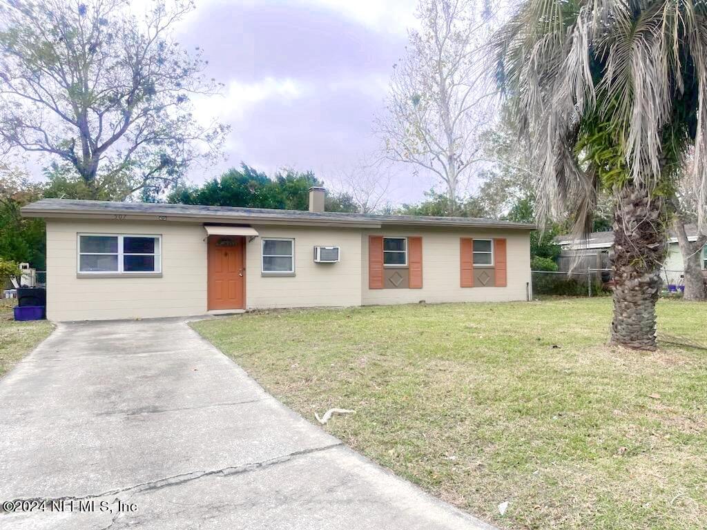Brighton Ave, Orange Park, FL 32073